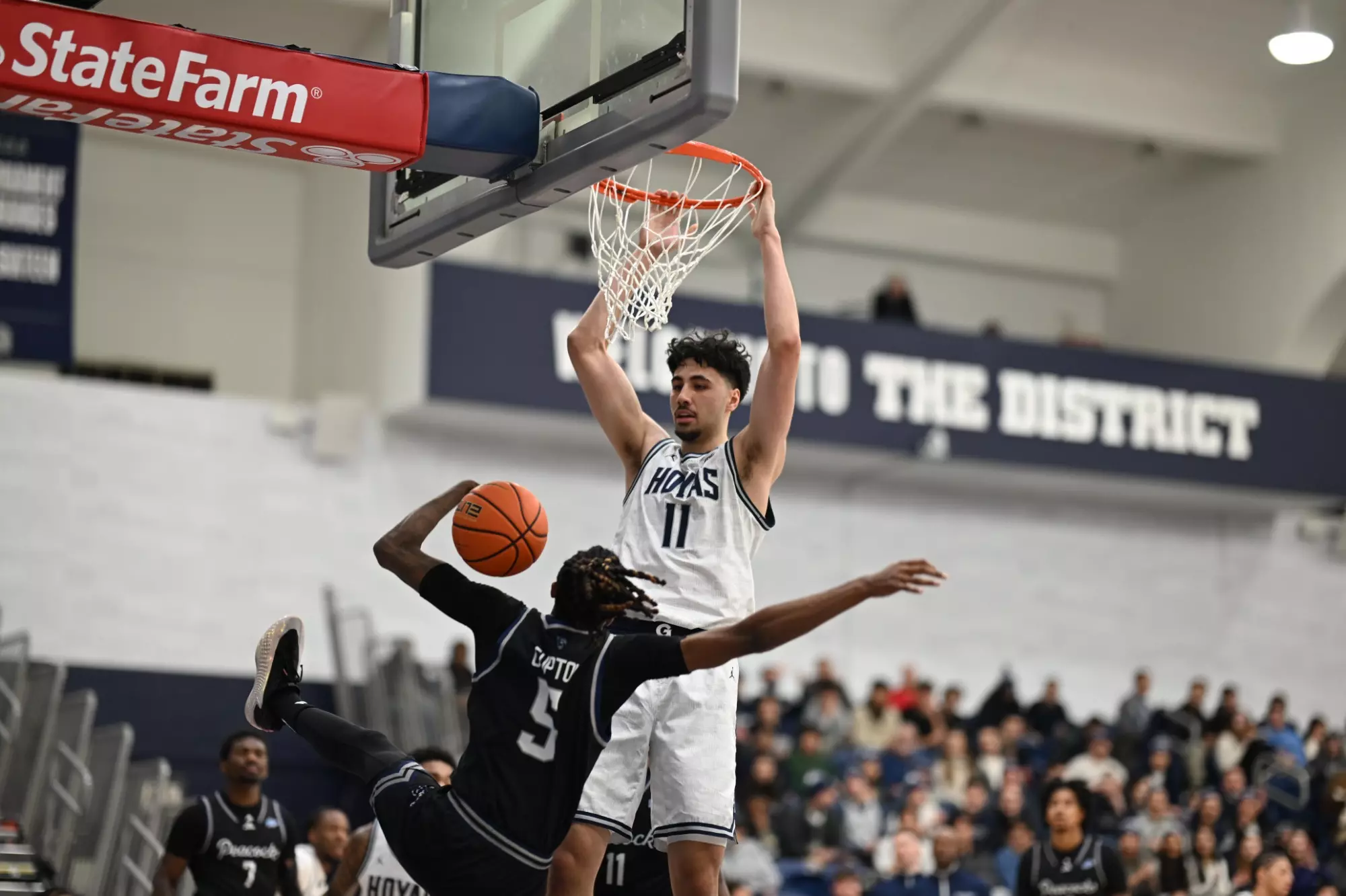 Men's Basketball vs St. Peter's