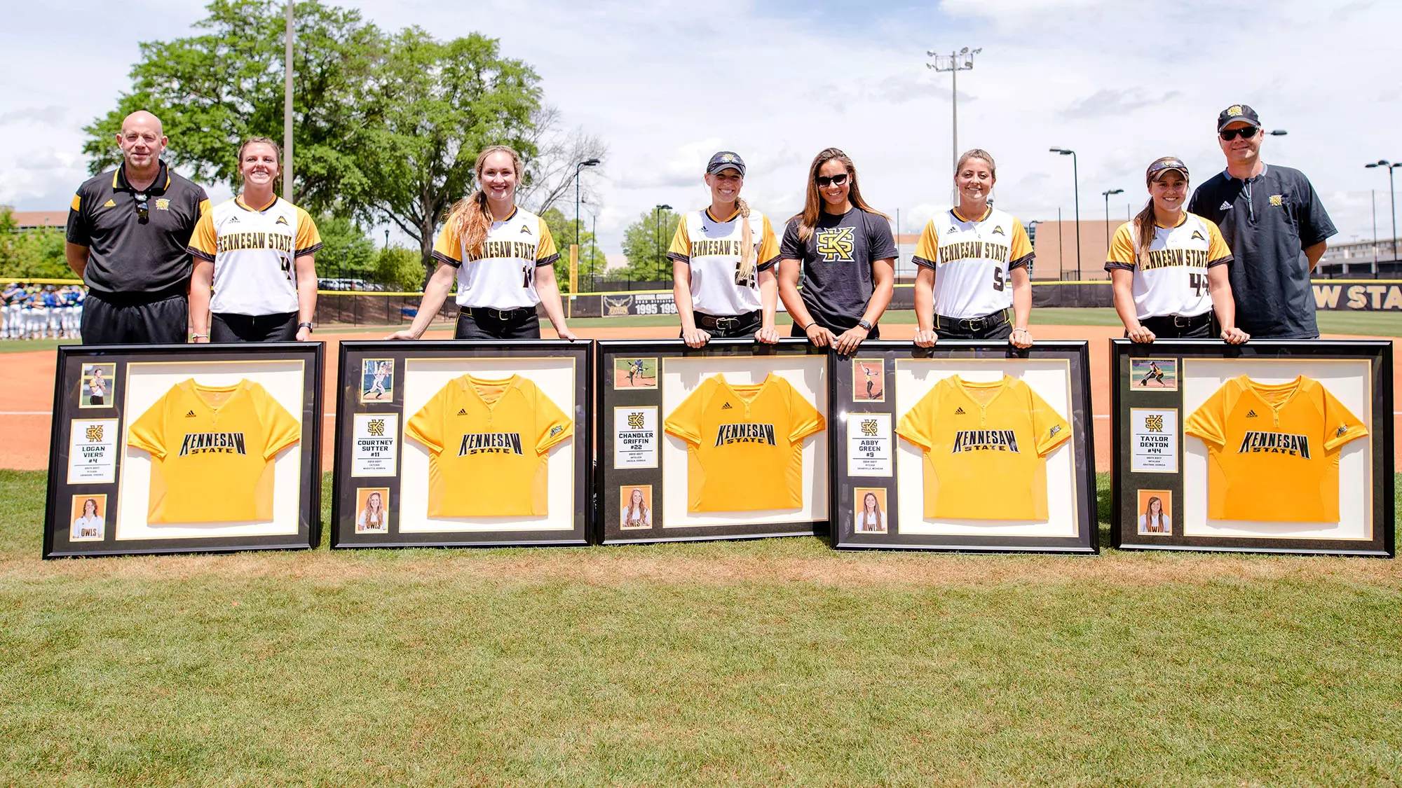 Softball Seniors