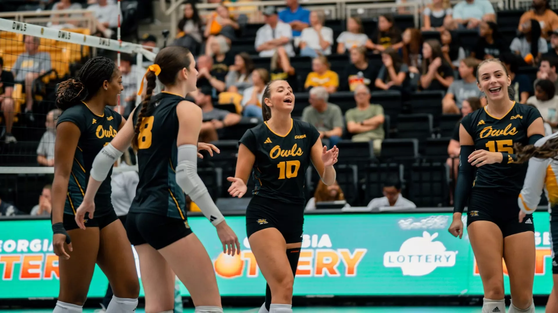 Owls celebrate point vs SC State