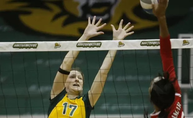 Elizabeth Ramee for the block