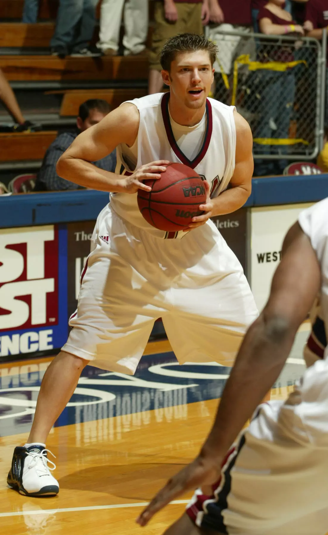 Wes Wardrop's three-pointers in the second half earned the Lions their fifth win.