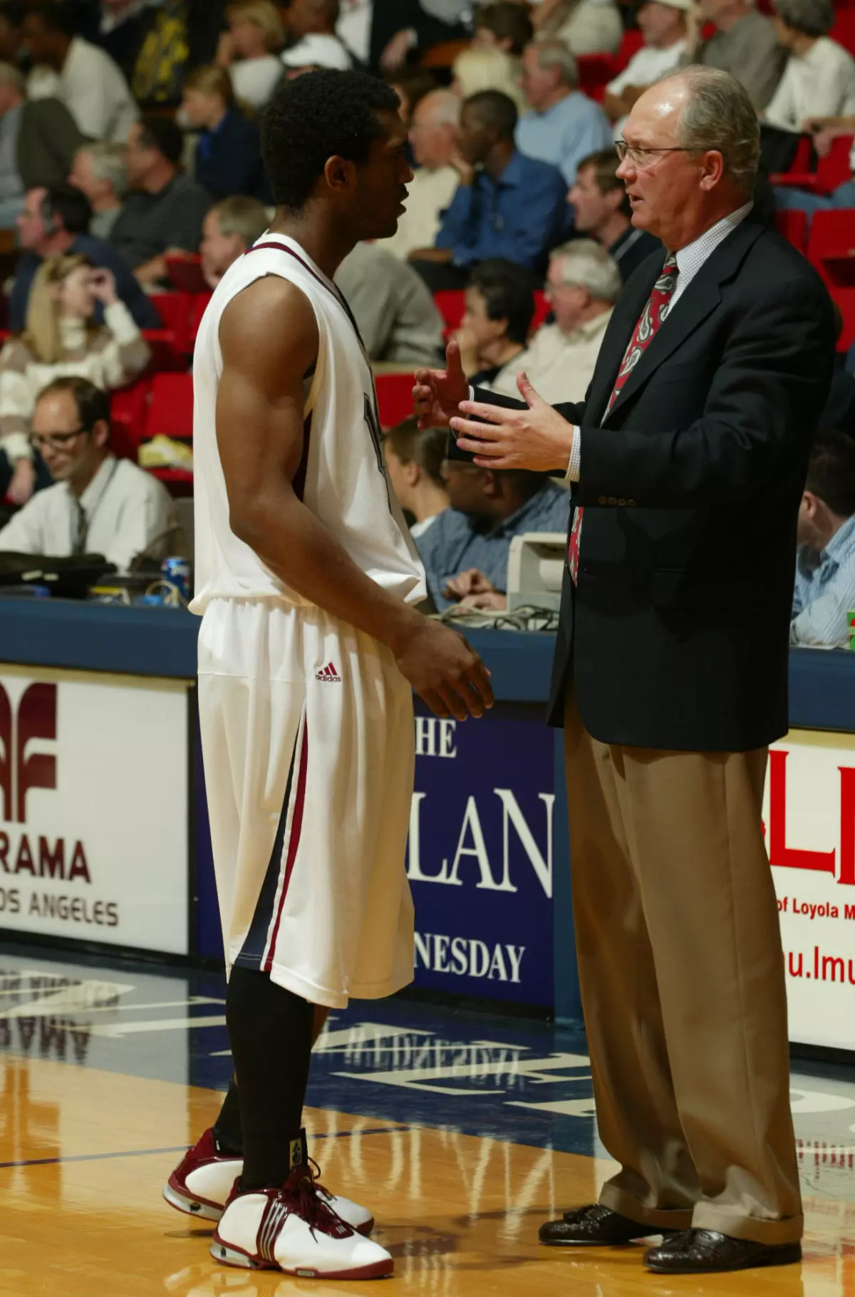 Brandon Worhty and Coach Steve Aggers will play their first on TV against Washington.