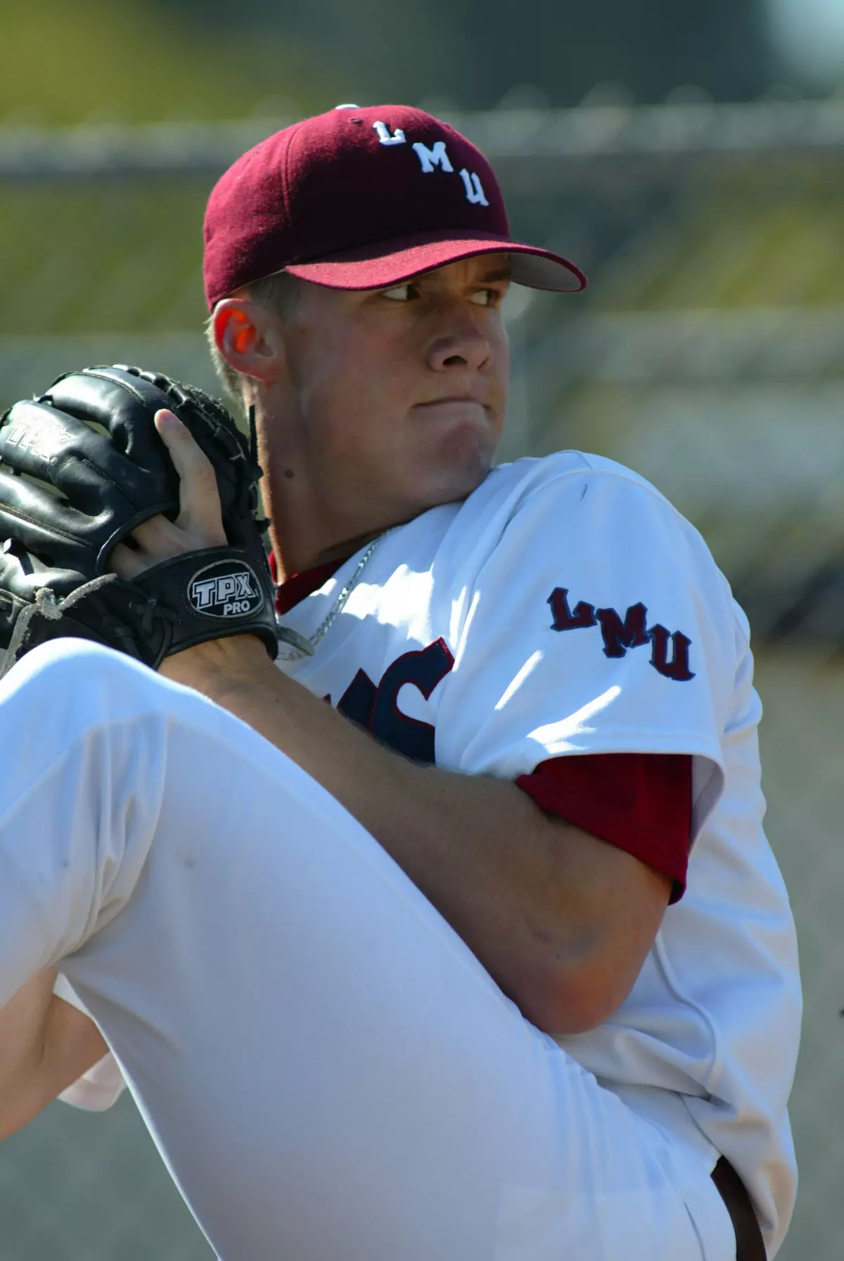 Junior Stephen Kahn is scheduled to start Friday's game at Houston at 5:00 PST.