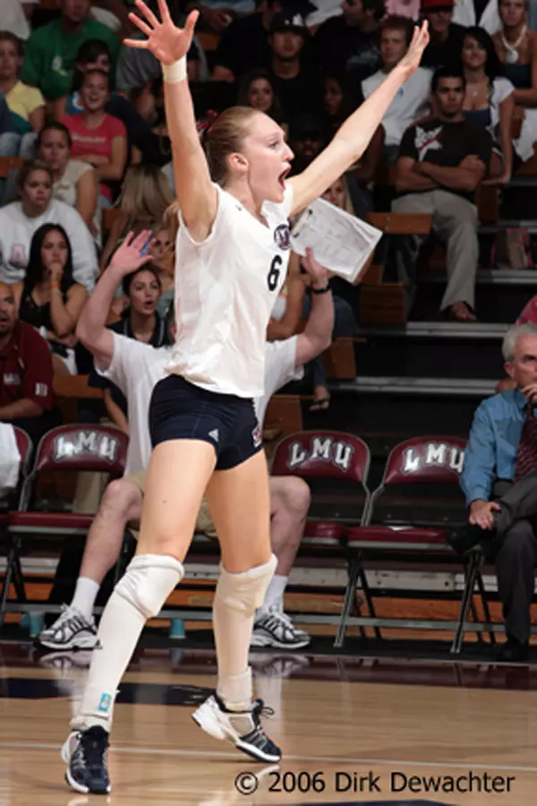 Sophomore Emily Day's 18 digs help LMU out-dig Cal State Fullerton 64-43 Tuesday.