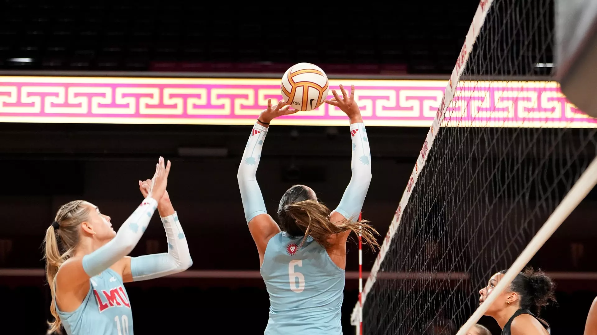 WVB vs USC