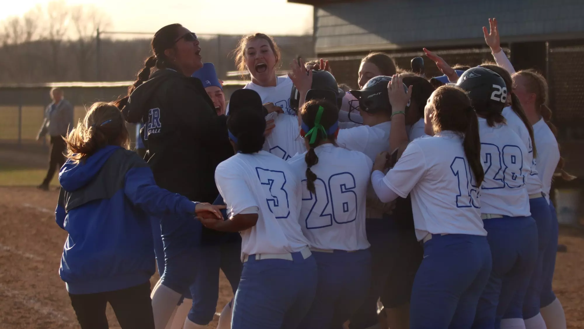 Norse celebrate walk-off win vs Loars