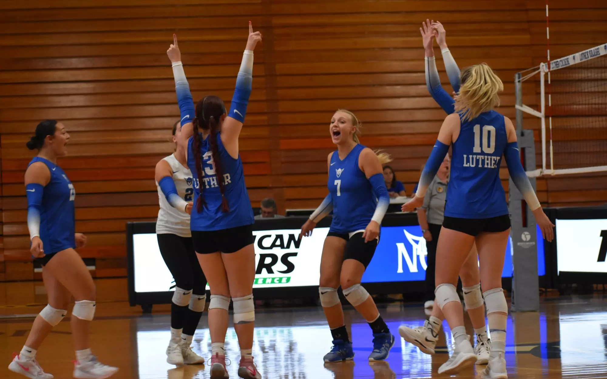Luther Volleyball celebration
