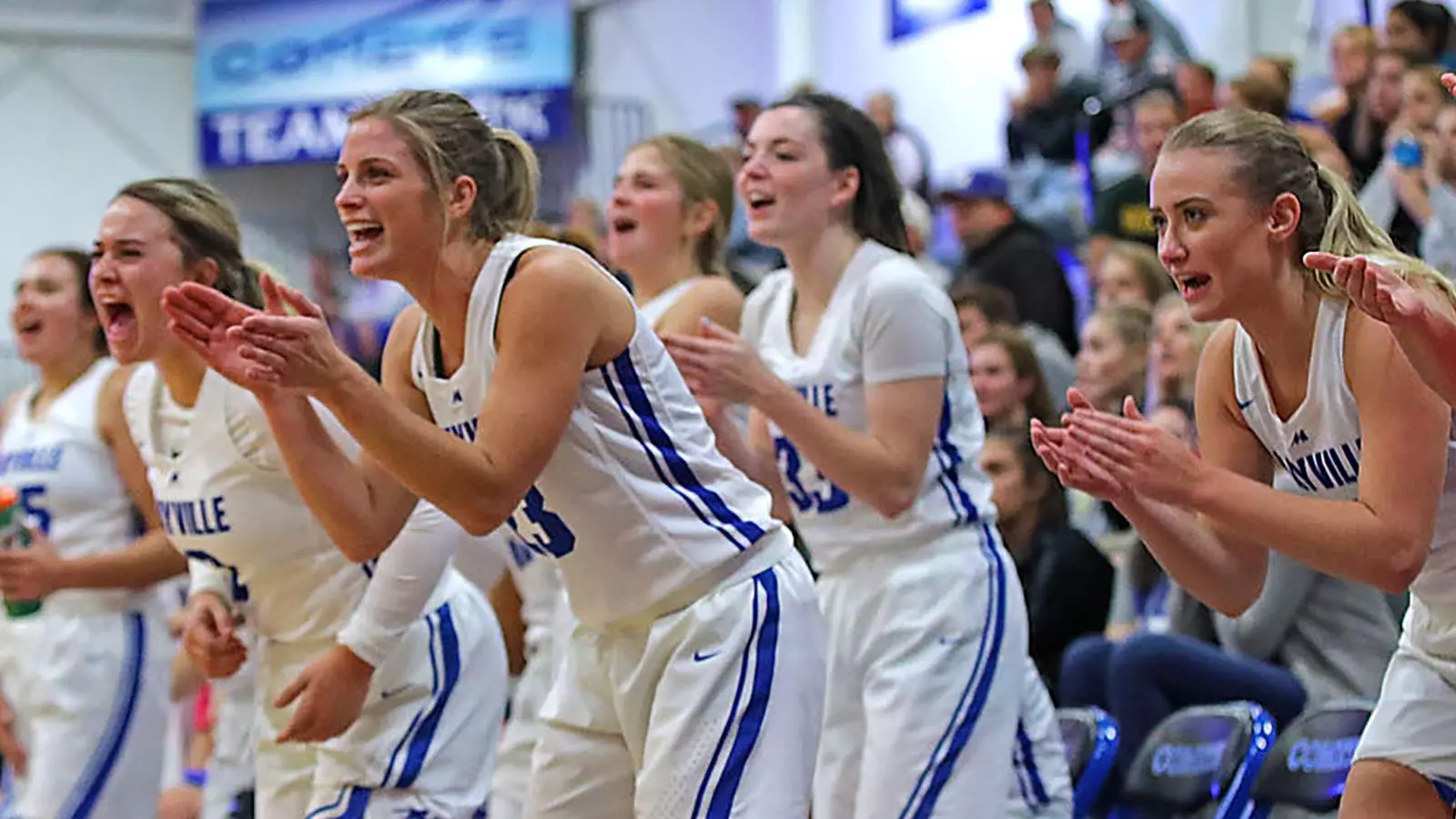 Comet Women's Basketball
