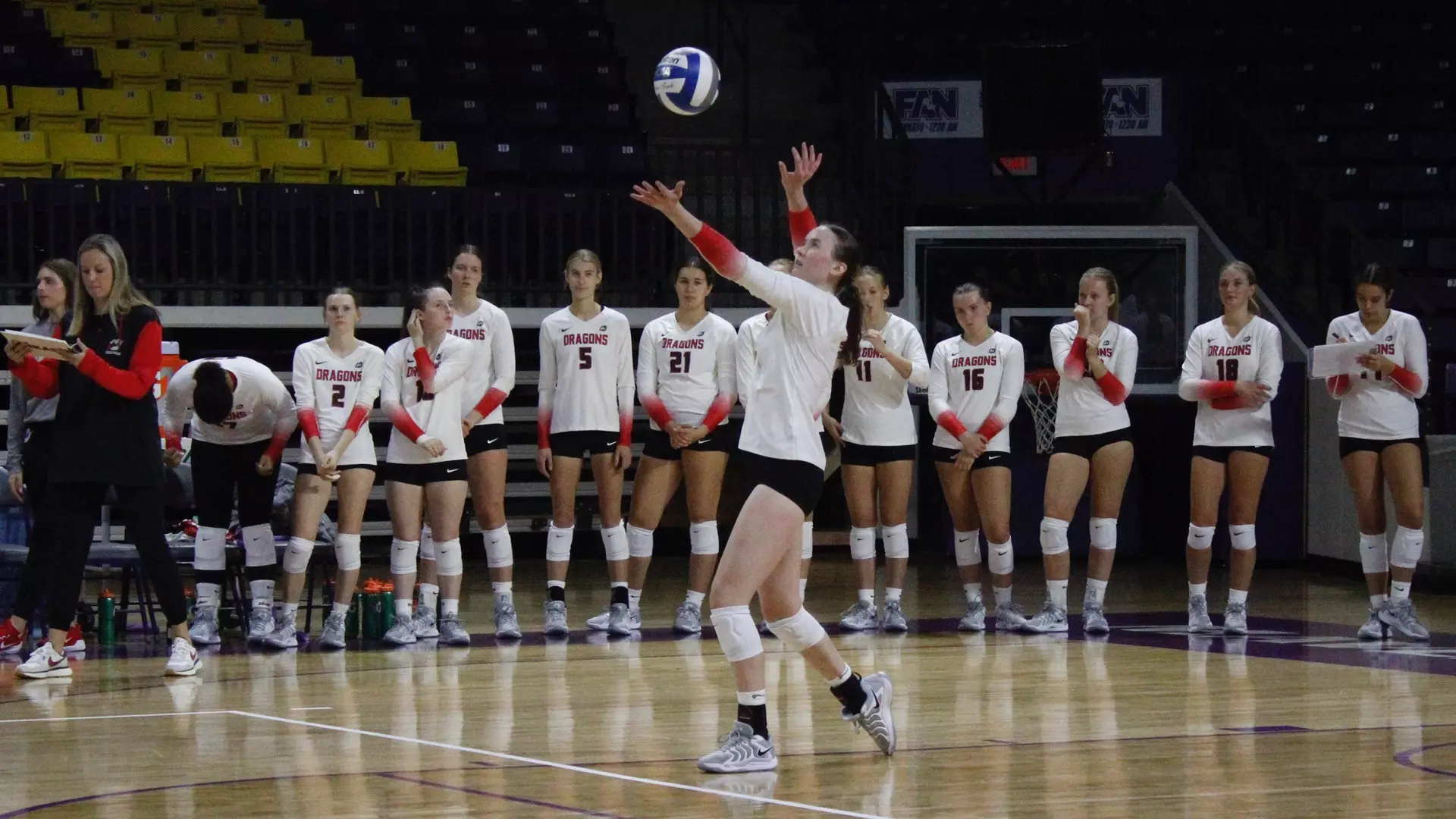 Volleyball Maverick Invite Day One Recap