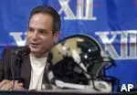 Head Coach Gary Pinkel speaks with members of the media.
