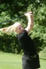 Junior Denise Knaebel
