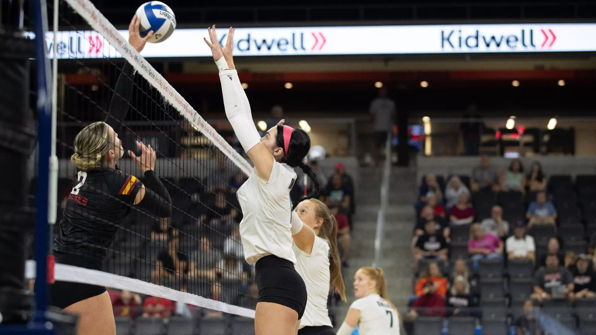 Shayla McCormick Volleyball University of Nebraska Omaha Athletics 