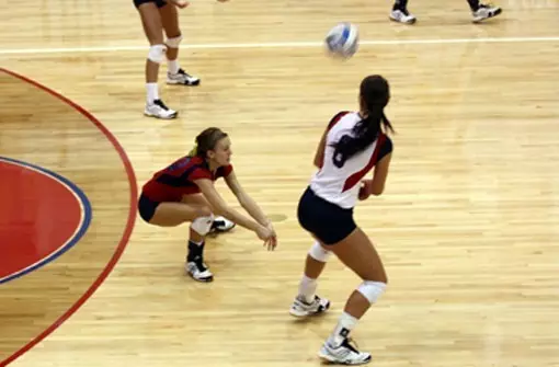 2012 Volleyball _ Tori Alderson
