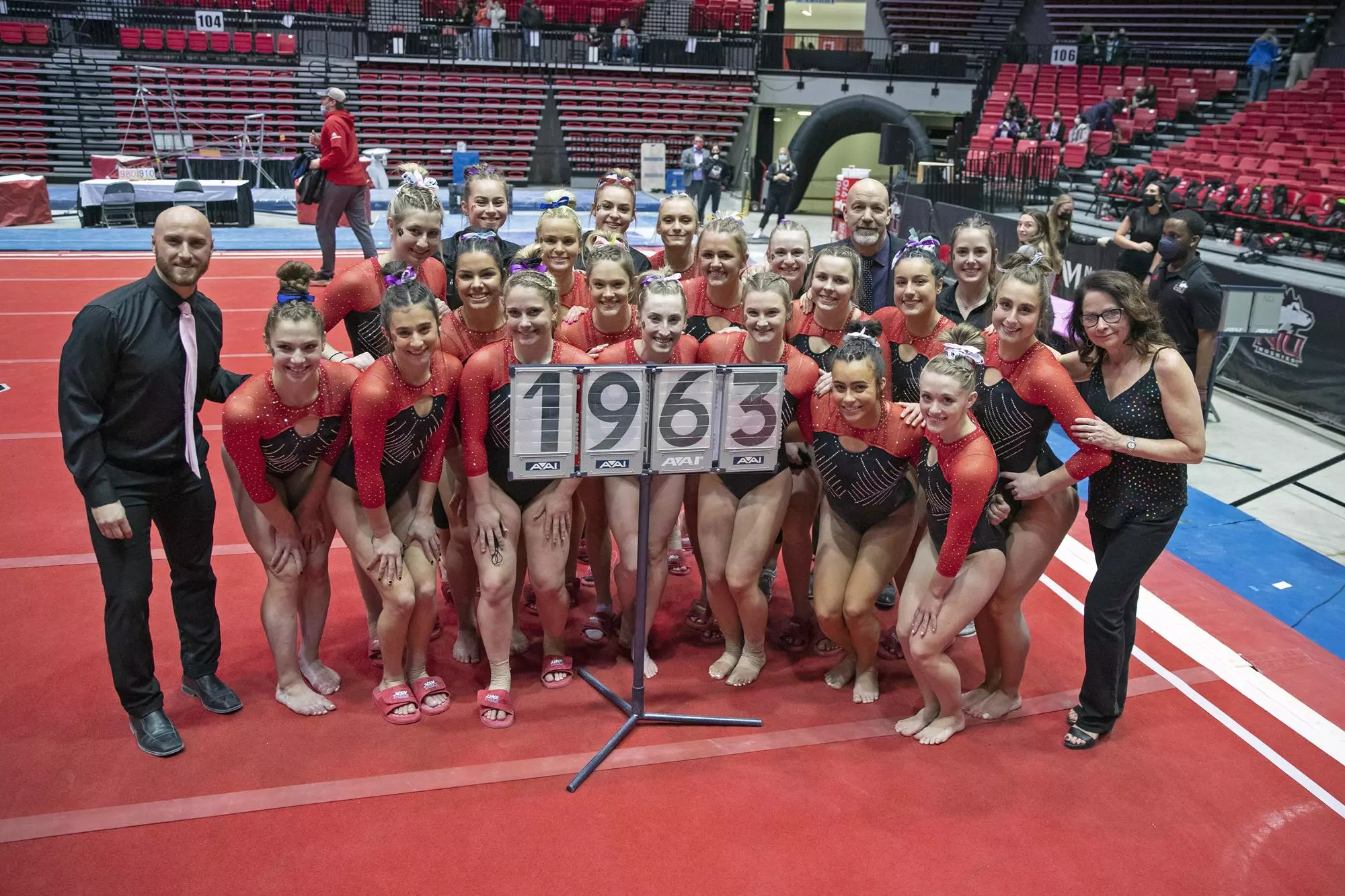 GYM22 - School Record 196.3 (2-4)