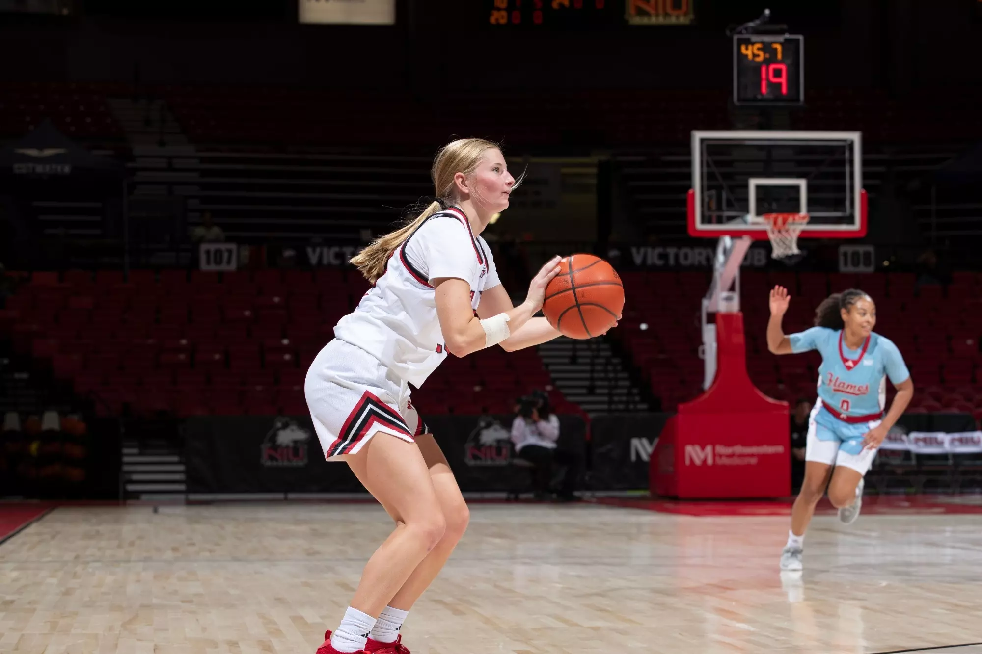 WBB_Carlsen_Lexi