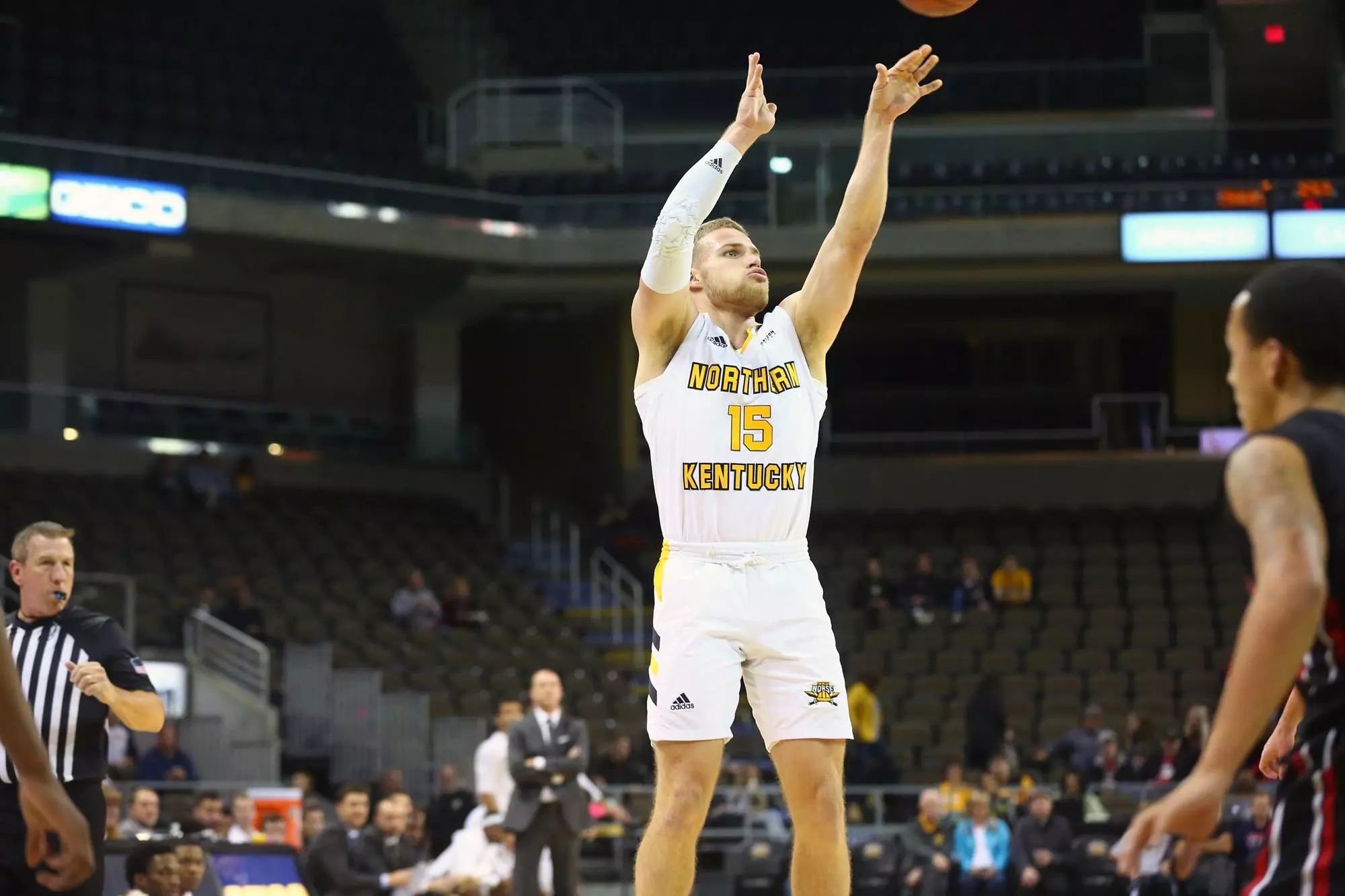 20191105_MBB_UCClermont_CS_Tyler_Solo