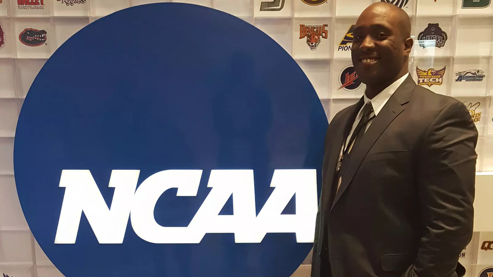 Charles Johnson NCAA (1)