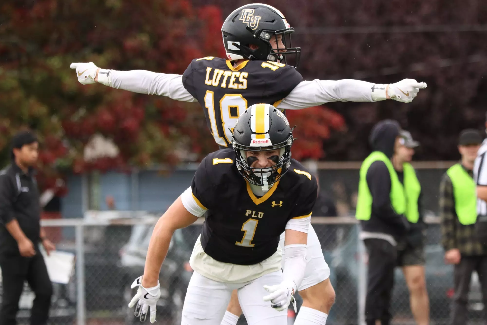 Football Pummels Bearcats, 500 Pacific Lutheran University Athletics