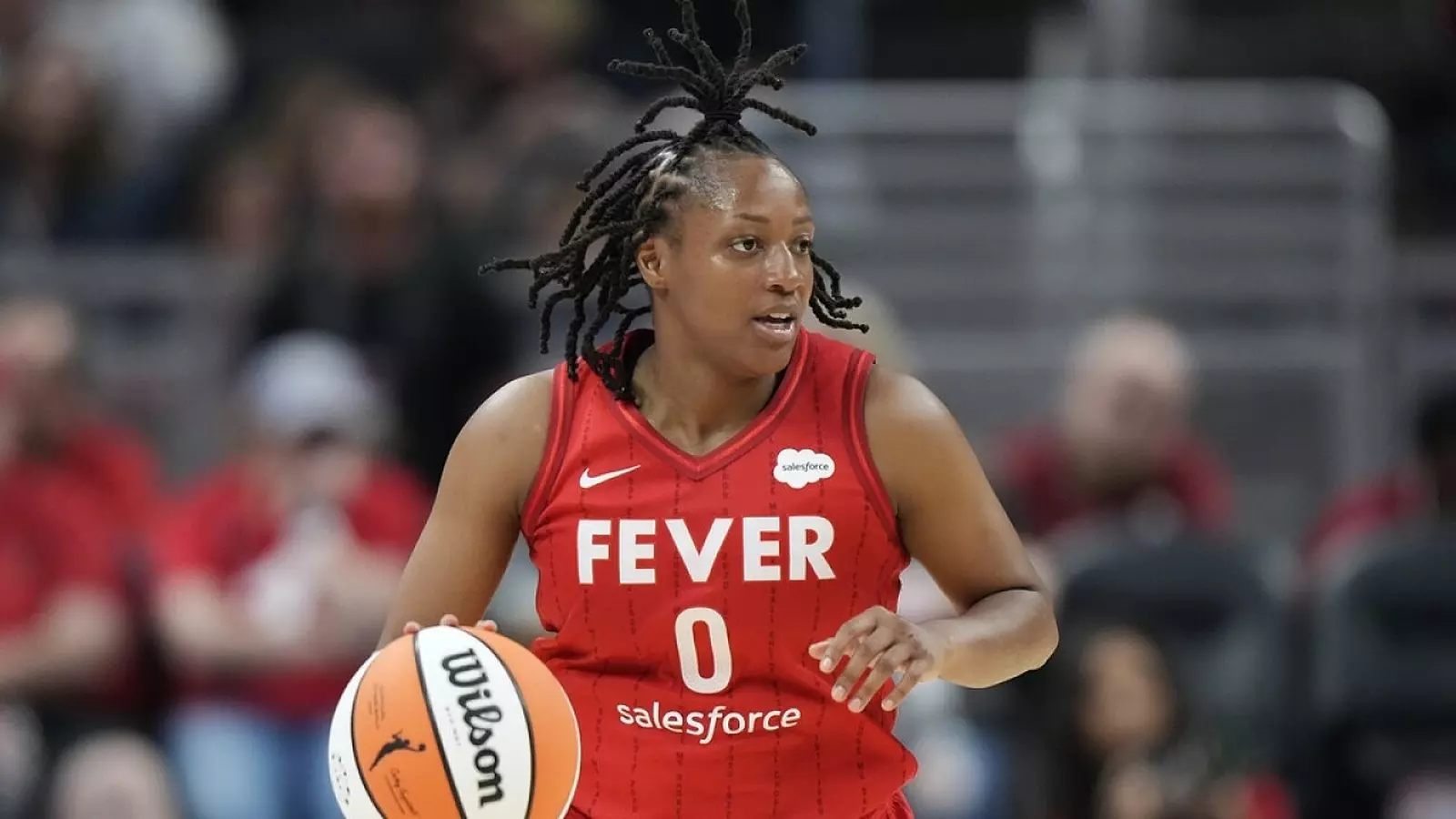 Former Princeton Star Kelsey Mitchell Wins Dawn Staley Community Leadership Award - Princeton Vikings Athletics - Official Athletics Website