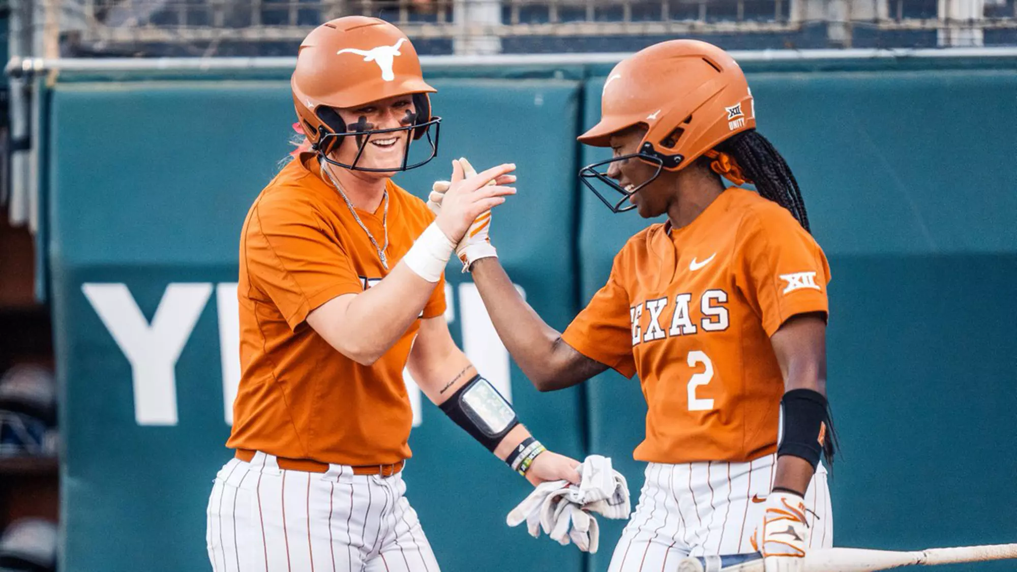 JJ Smith - Softball - University of Texas Athletics