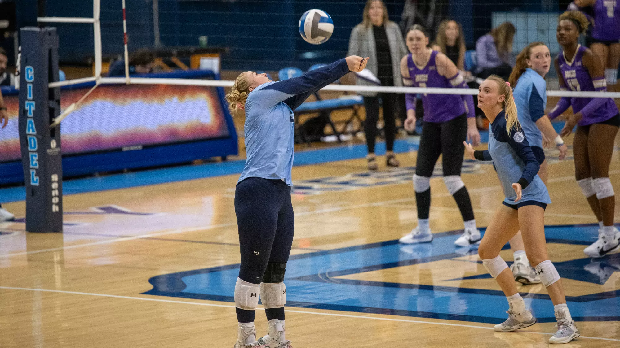 Martin Breaks Record in FiveSet Match Win Over Chattanooga The