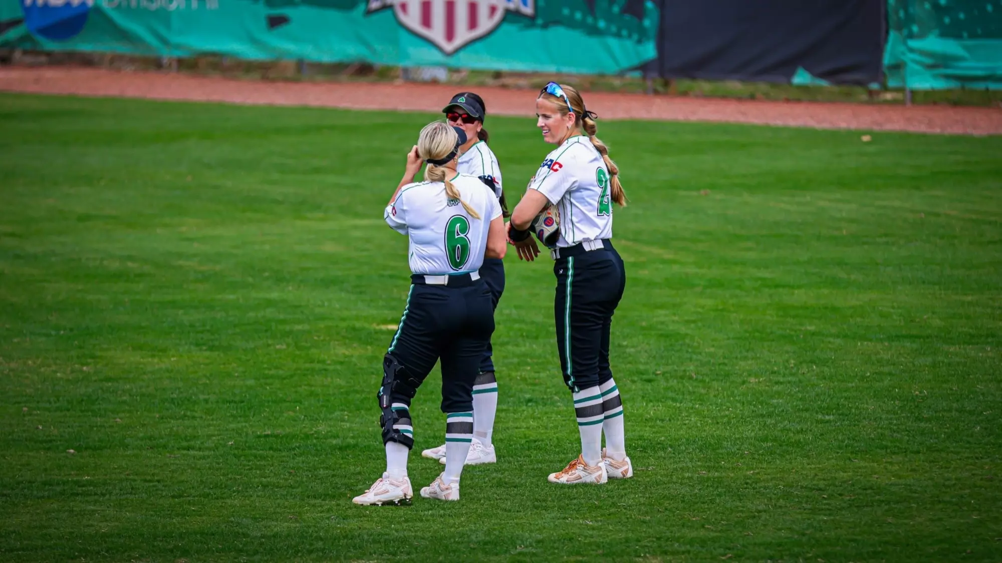 Dacia Sexton, Maddie Moore, and Jolie Bazan 2026