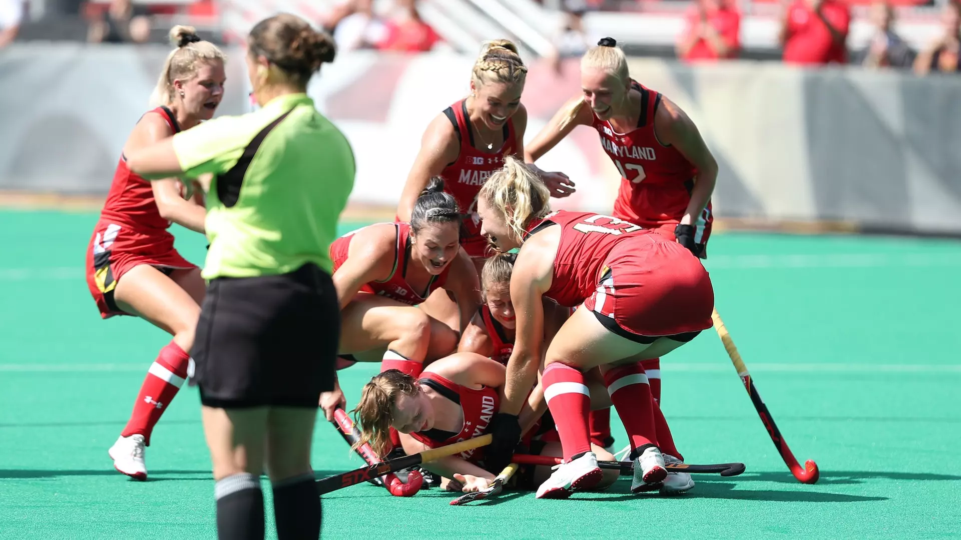 Field Hockey Celebration