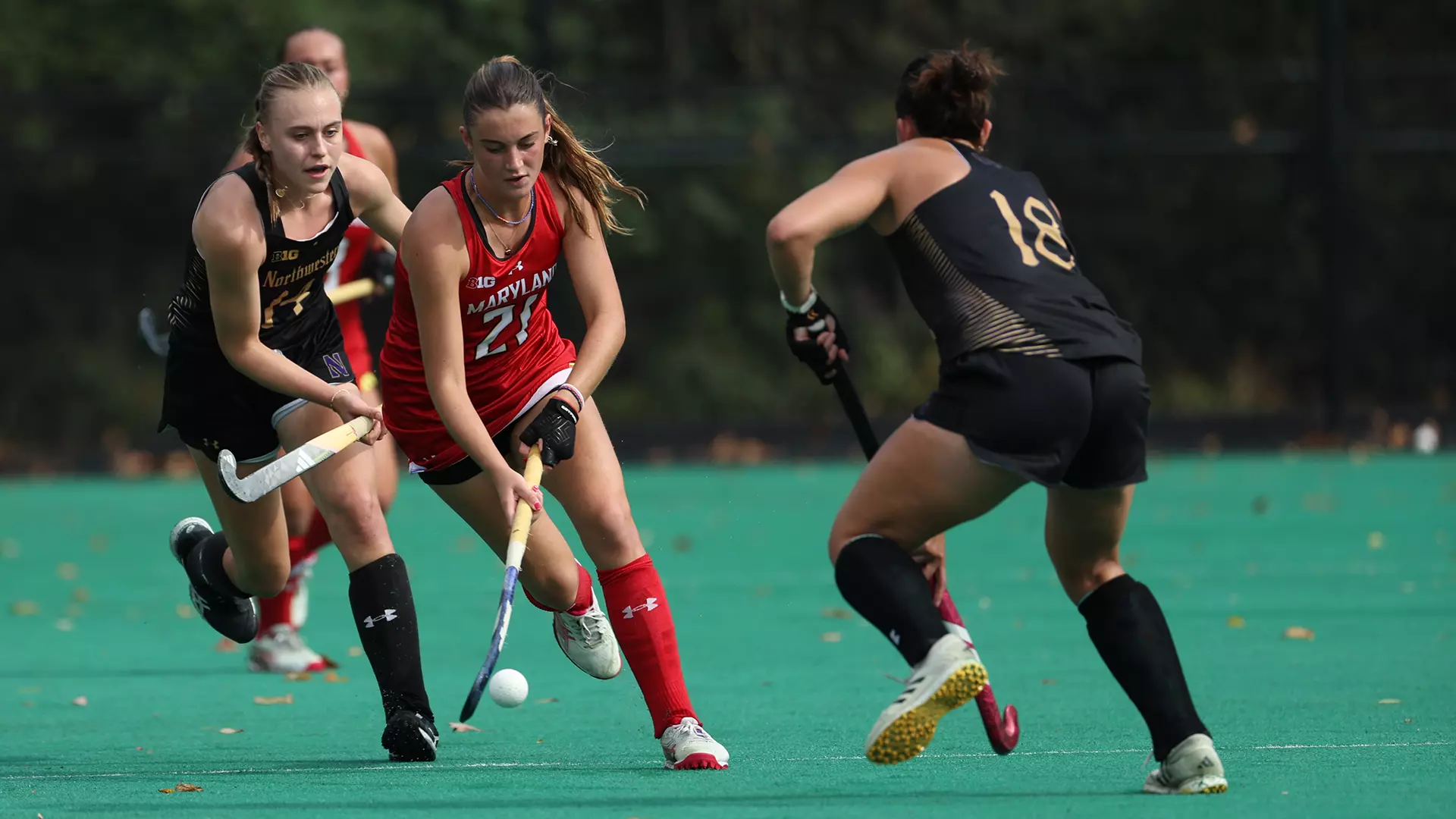 Field Hockey Takes On NW