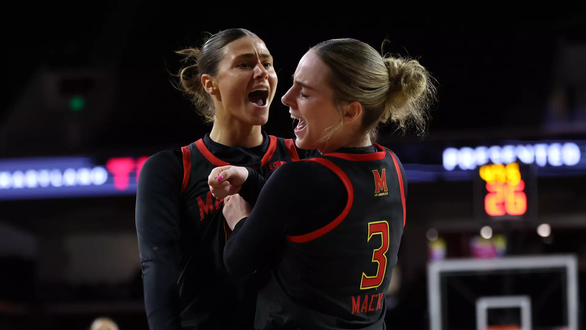 Saylor Poffenbarger and Addi Mack @ USC