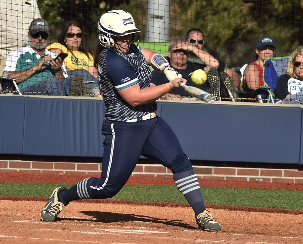Softball 2017 Action vs. North Texas