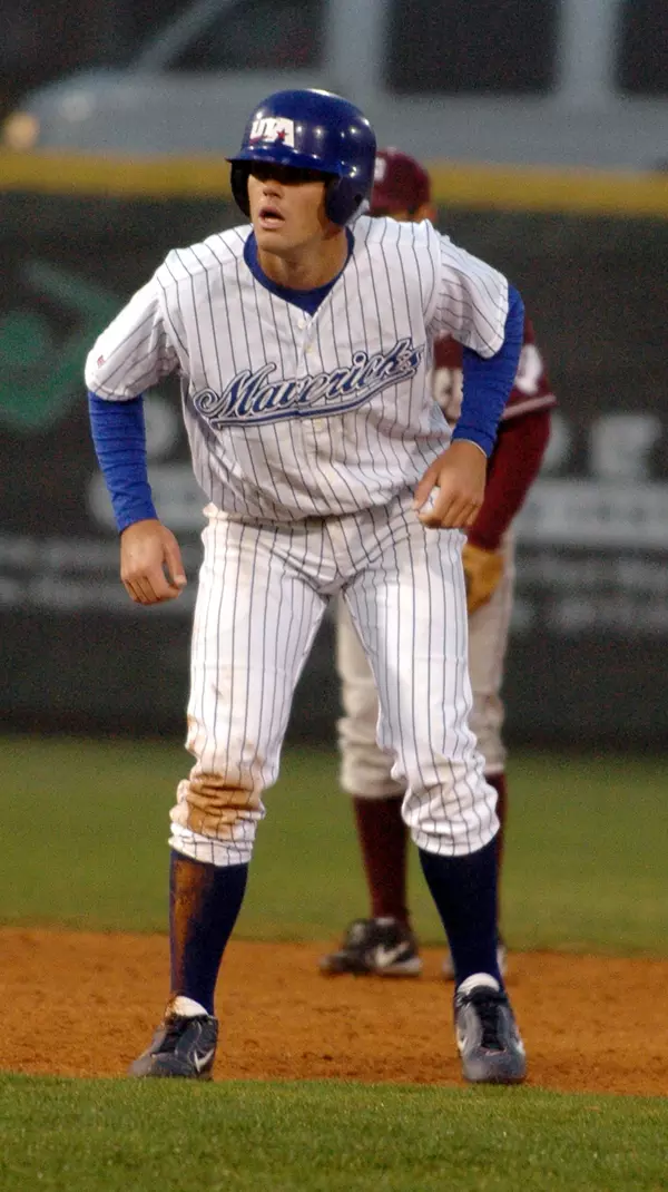 Kyle Thomason went 3-for-4 for the Mavs on Tuesday