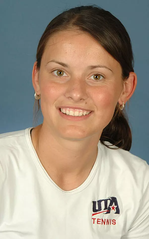 Senior Anete Rozkalne