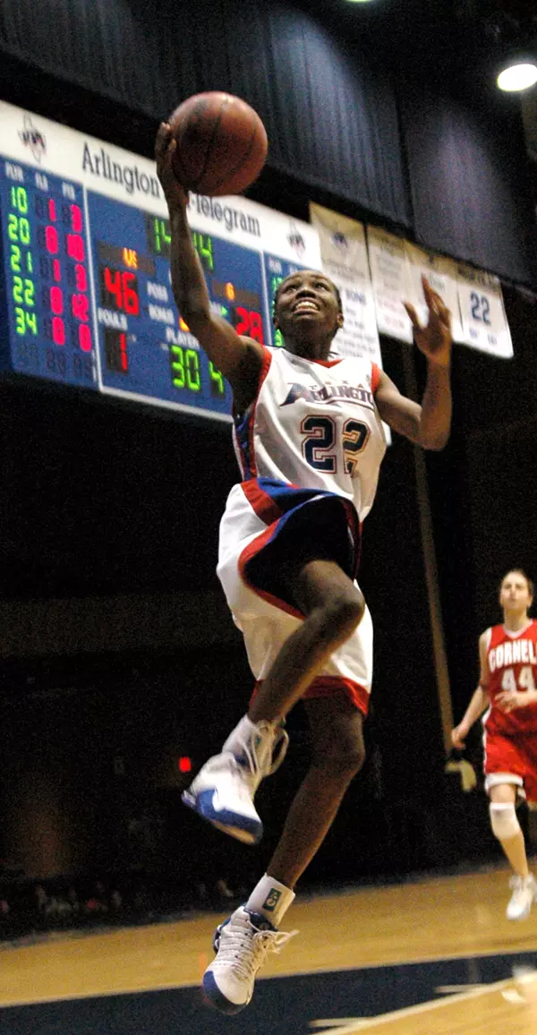 Wallace's last-second shot gave UTA the win over SFA.