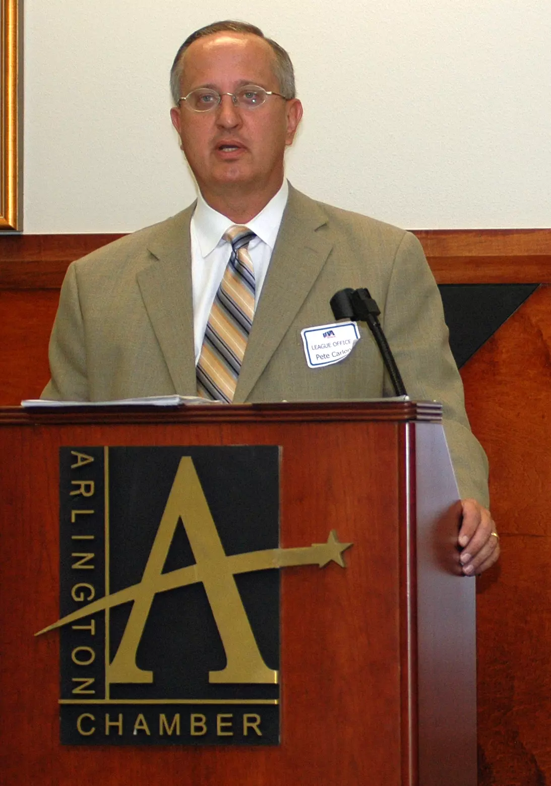 UT Arlington Director of Athletics Pete Carlon has announce the hiring of two sports information staff members.