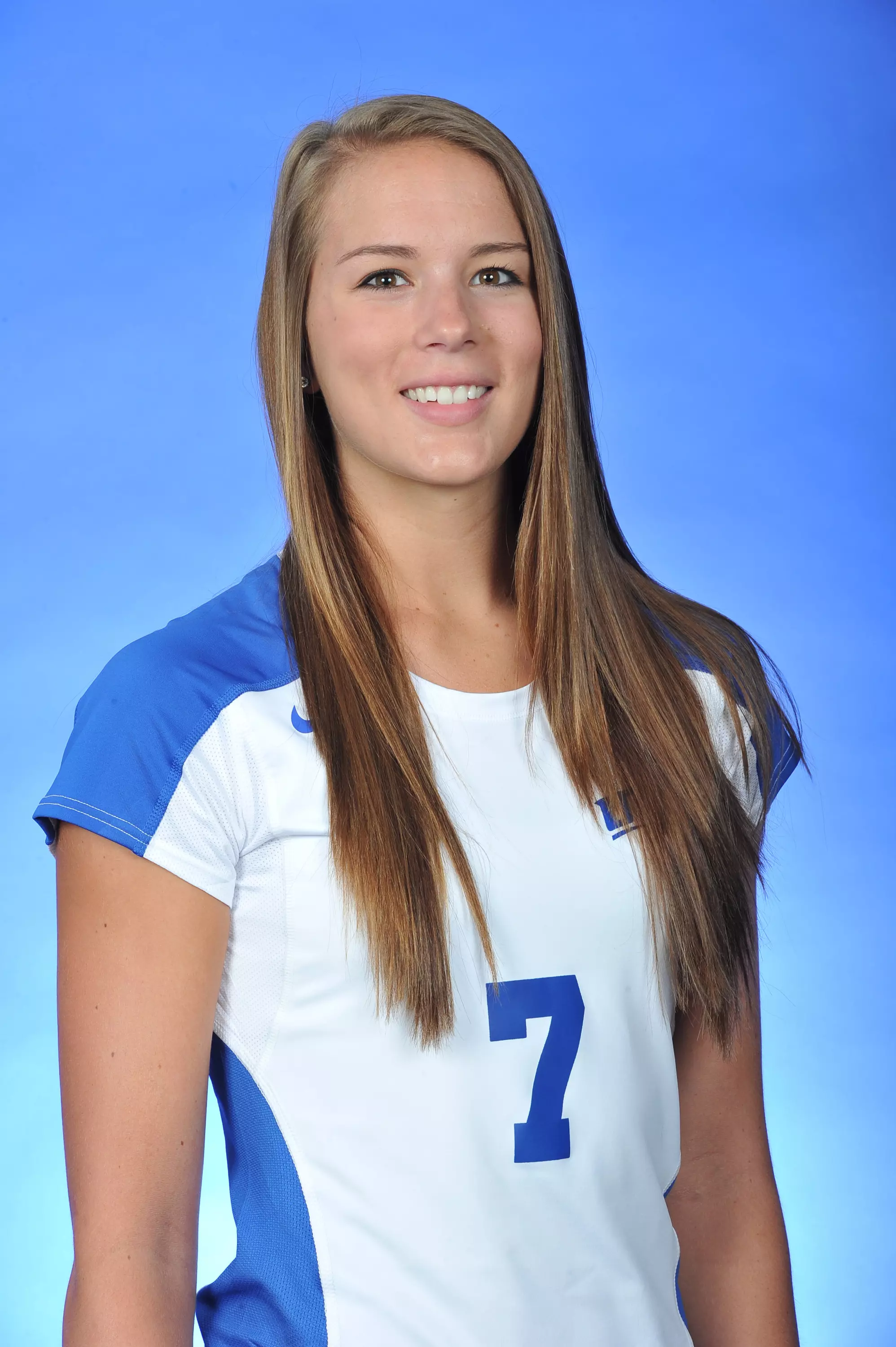 Taylor Jacobs earned her first career kill.