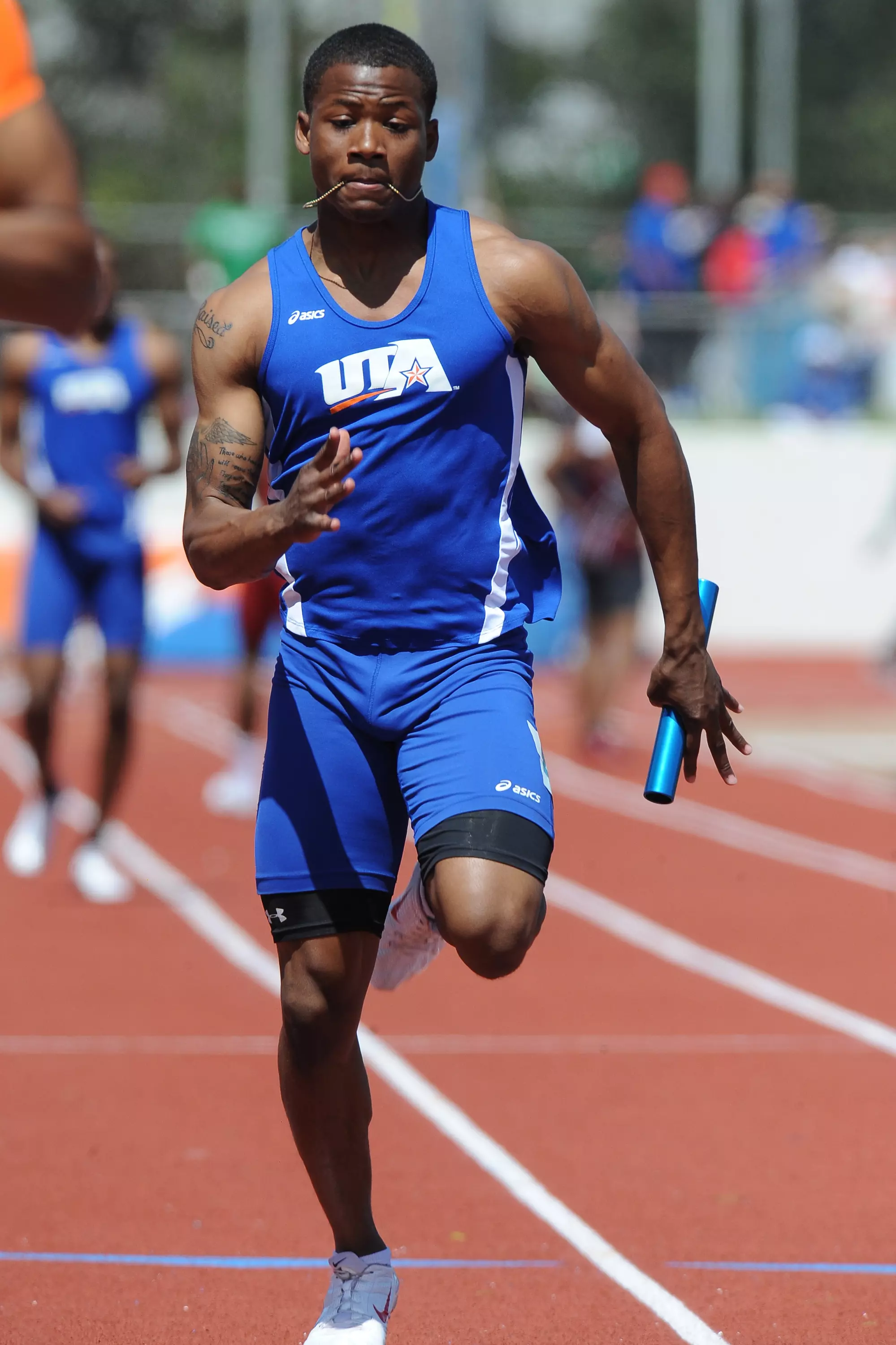 Andrew Pettis and the 4x100m relay team advanced to the final heat of the Texas Relays.