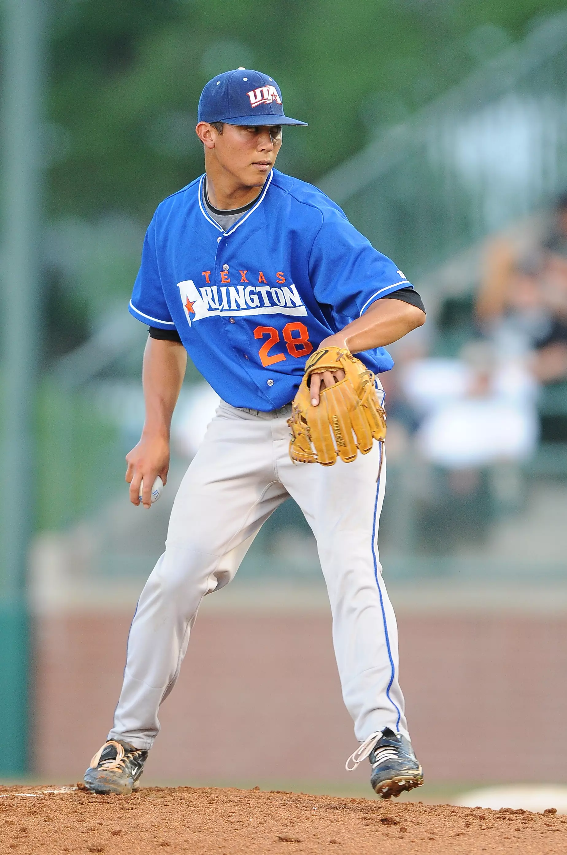 Sam Hansen threw 3.0 scoreless innings Saturday afternoon for UT Arlington.