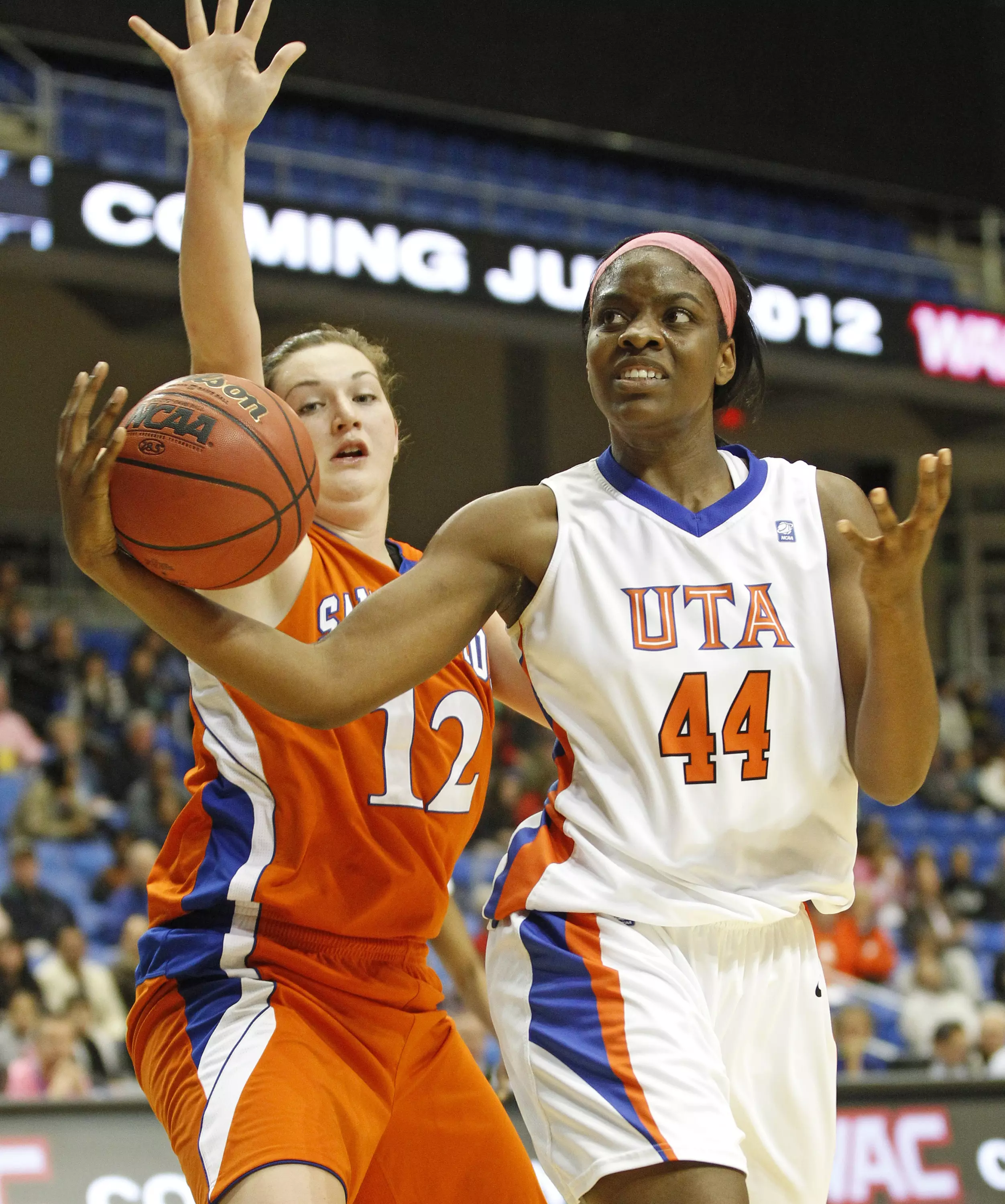 Desherra Nwanguma gabbed nine rebounds for the Mavericks against the Bearkats