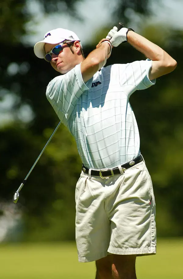 Former UTA Golfer Zack Reeves