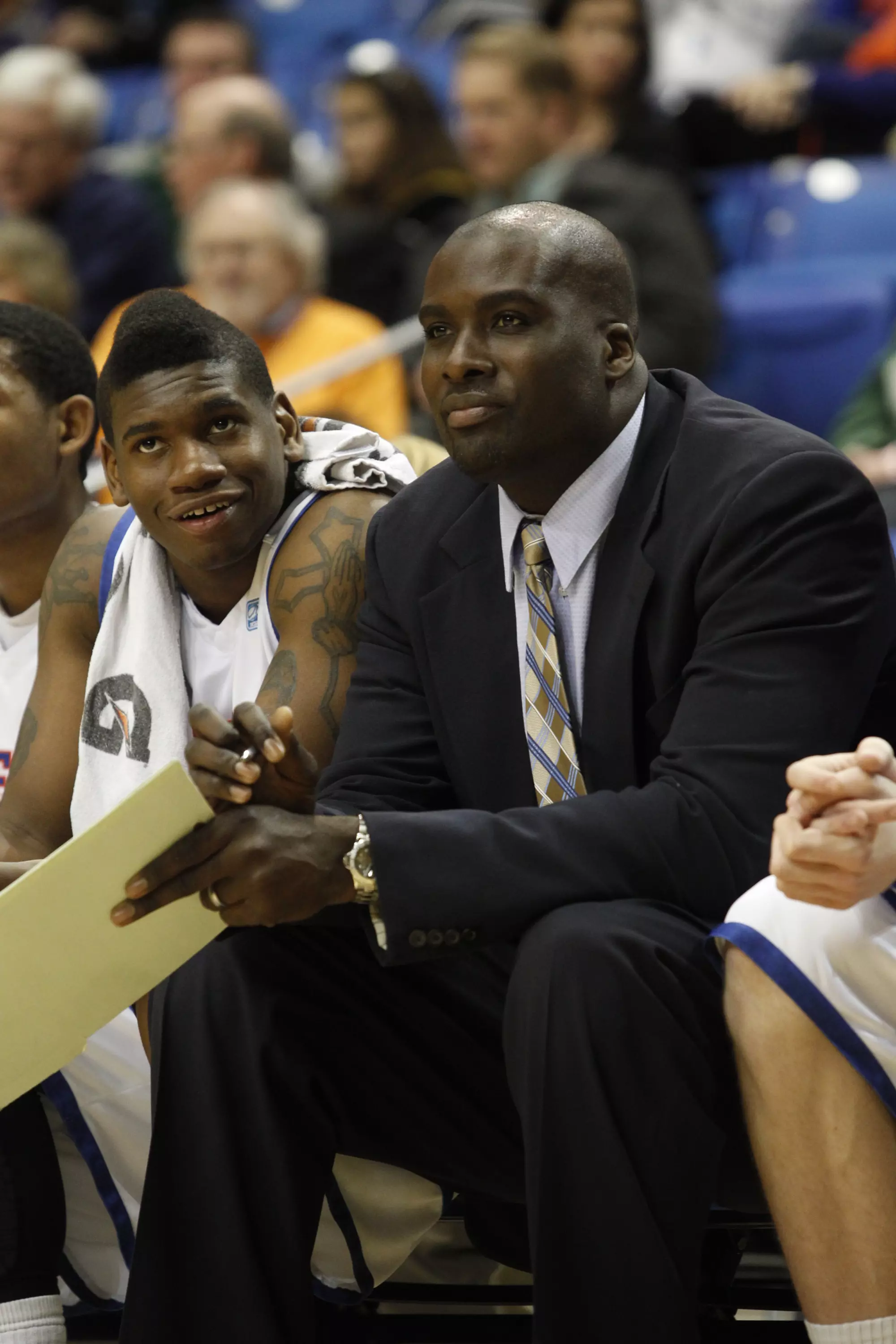Former NBA player and All-American Andrae Patterson has been promoted to assistant coach at UT Arlington.