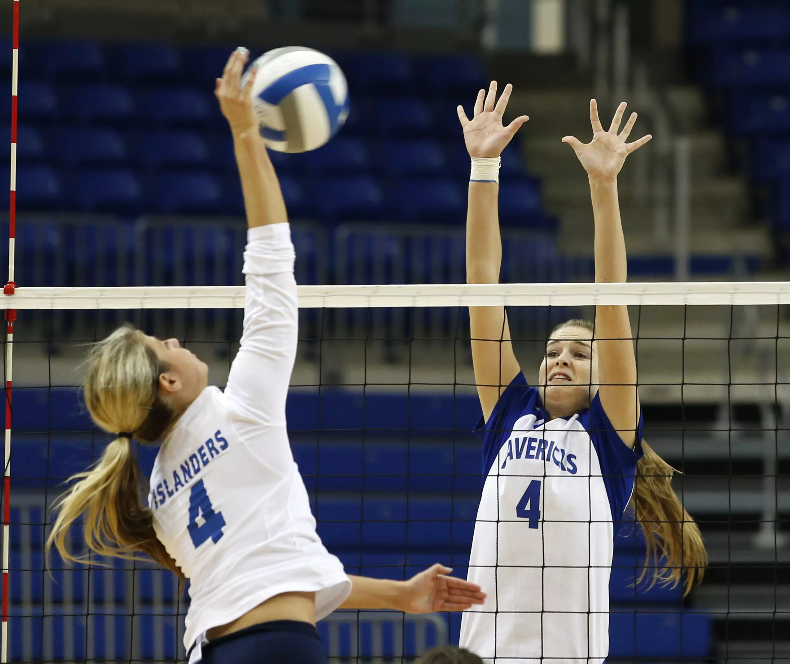 Taylor Gross had a team high nine kills against TAMUCC.