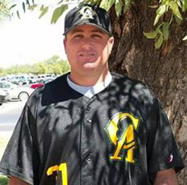 UTA pitching coach Jon Wente.