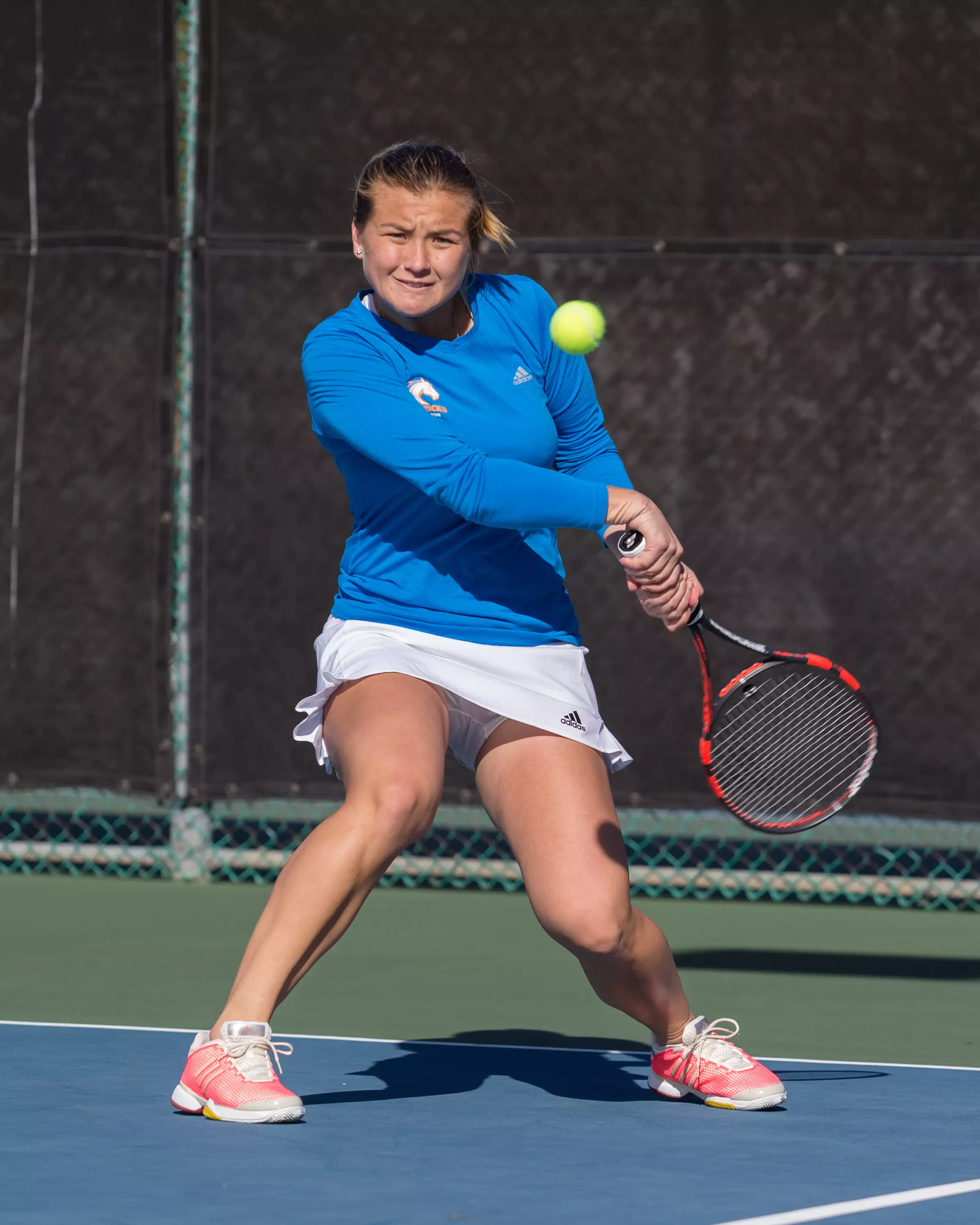 Ekartina Tugarinova looks to help the Mavericks win their fourth match of the season.