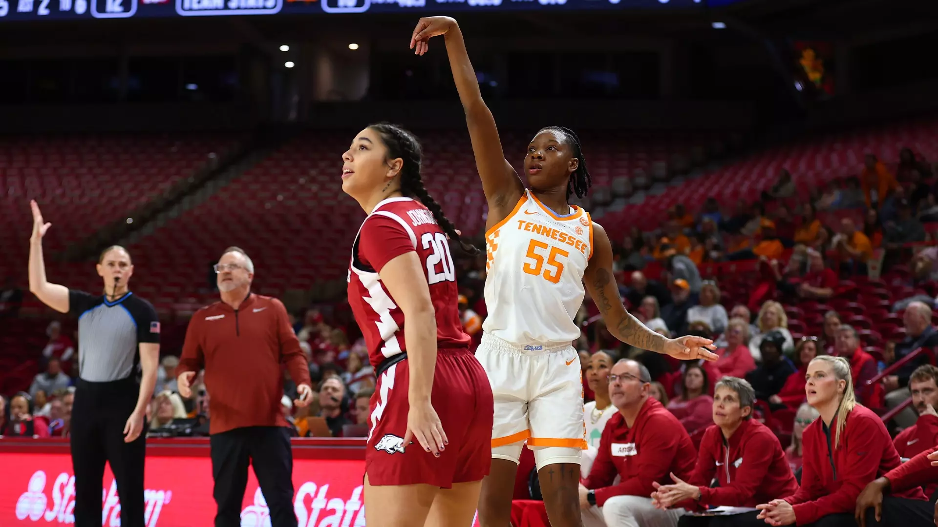 16/15 Lady Vols Roll Past Arkansas, 93-63 - University of Tennessee  Athletics