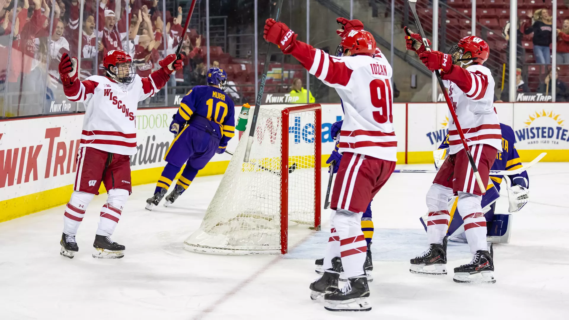 Oliver Tulk celebrates his first NCAA goal