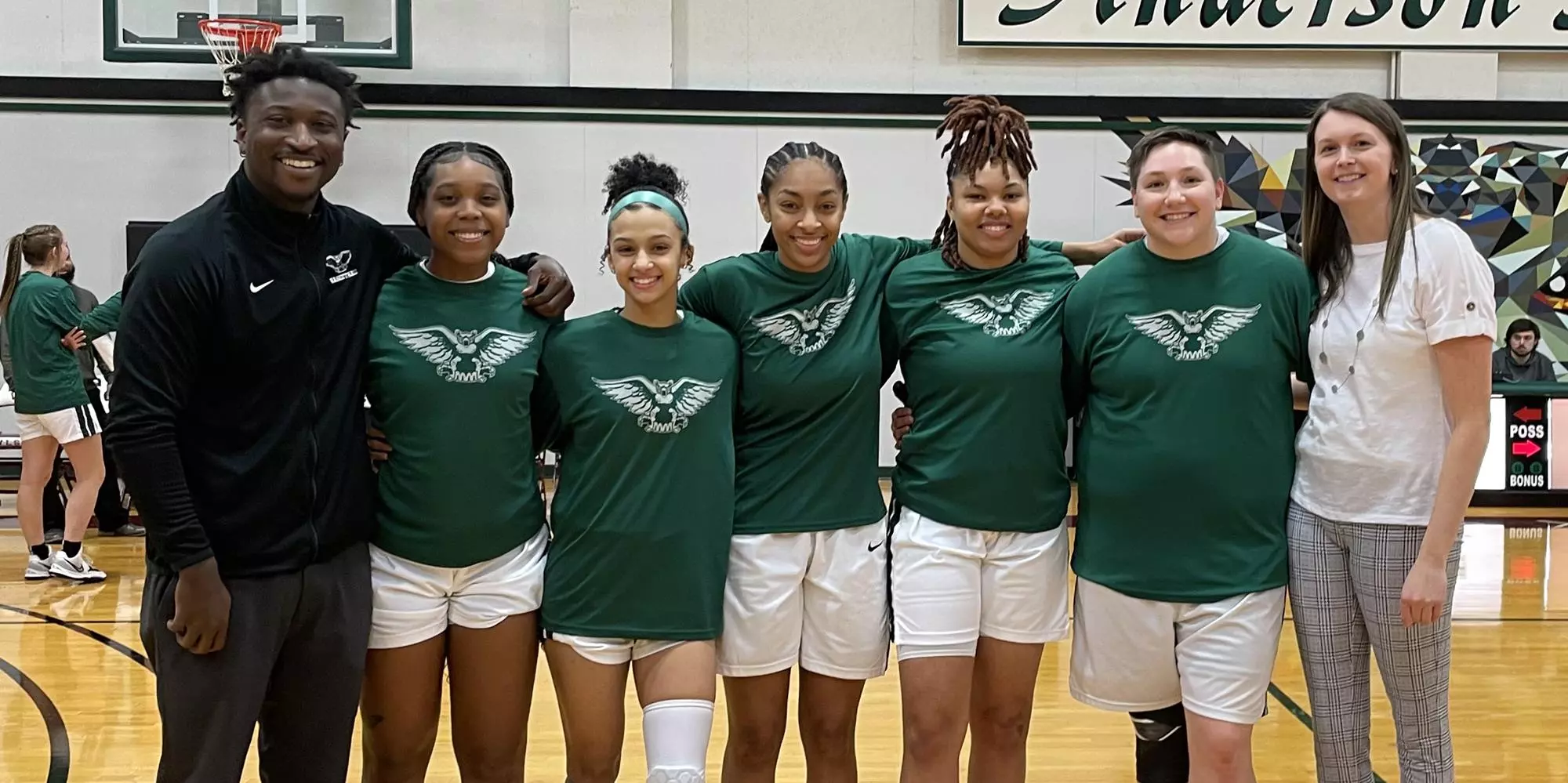 Women's Basketball Seniors
