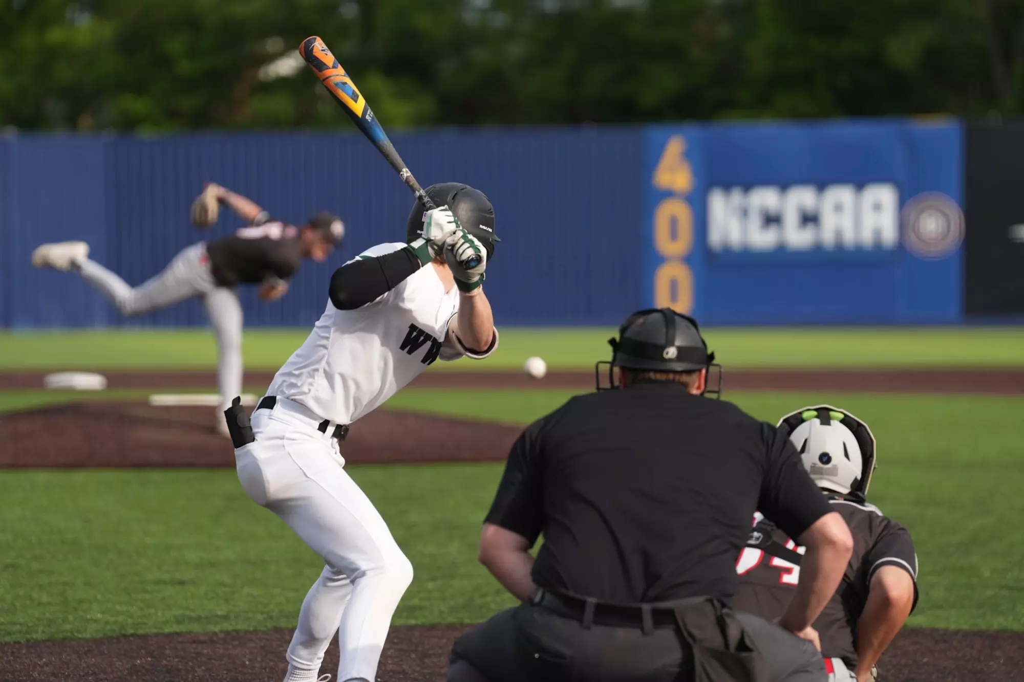 Owls advance