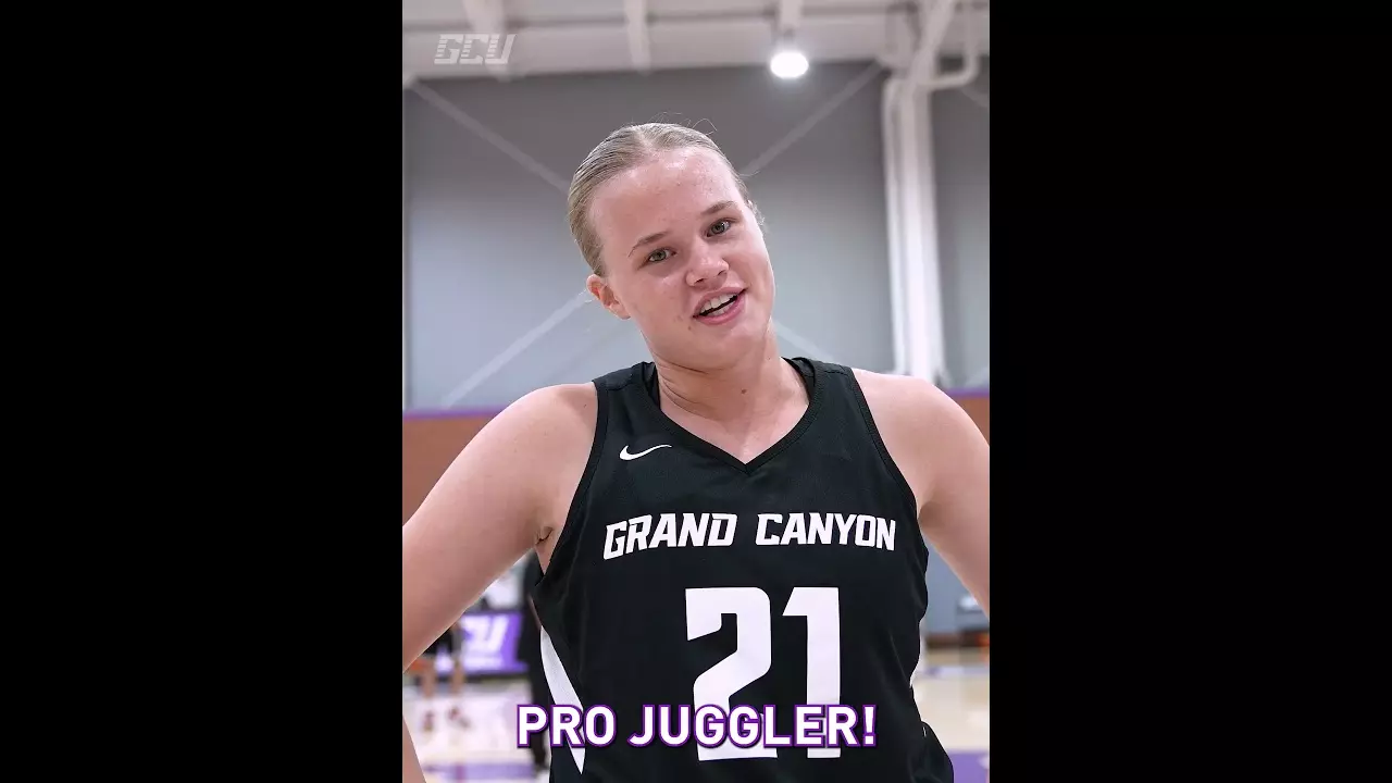 Mic'd Up: Sidney Anderson & Karley Johnson | Women's Hoops