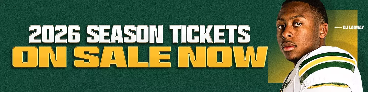 “2026 Baylor Football season tickets on sale now” button featuring a Baylor football player in uniform on a green and gold background, linking to purchase season tickets.