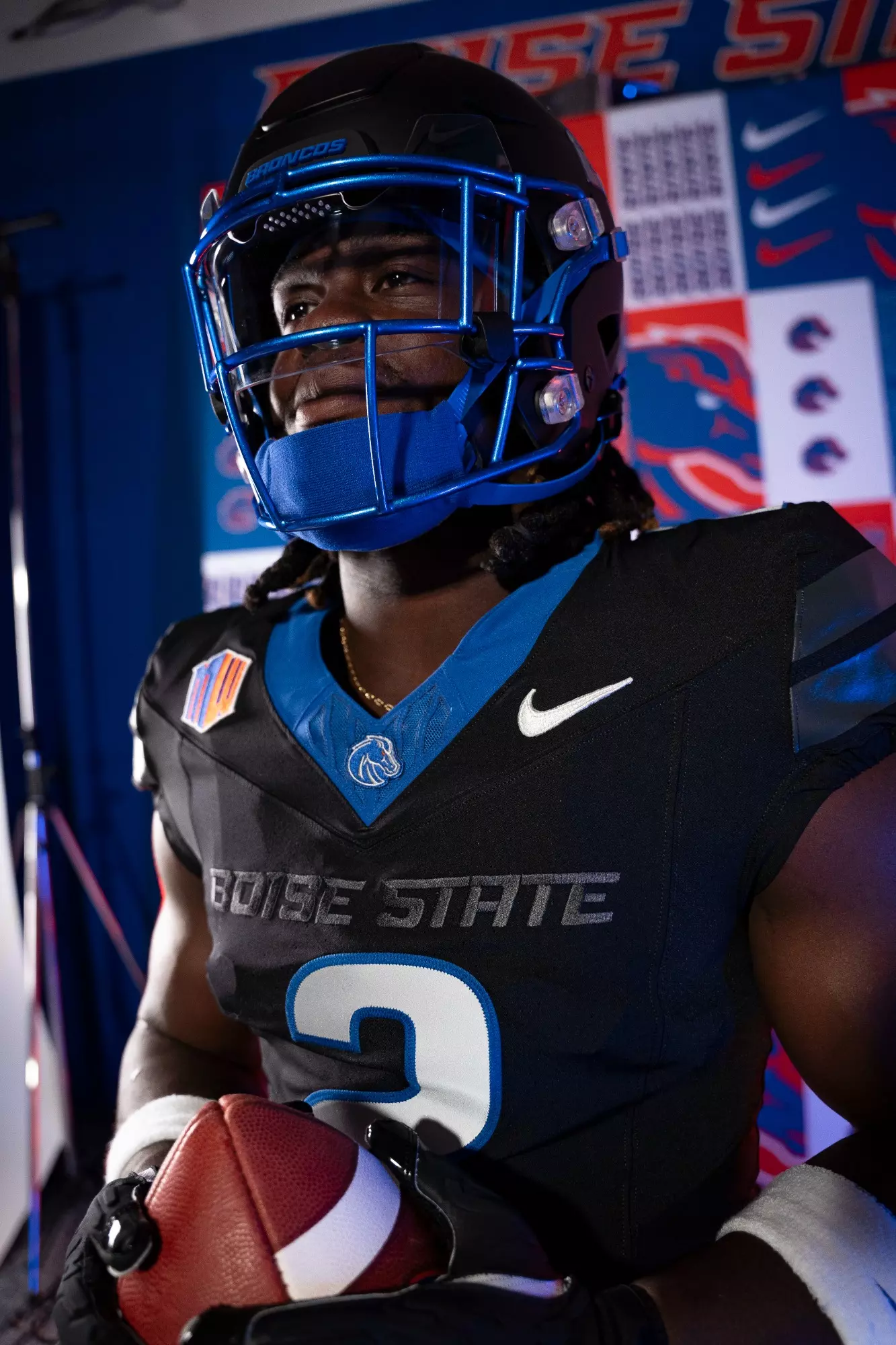 Boise State Athletics, Football, Jeanty EA uniform shoot, Photo by Kenna Harbison